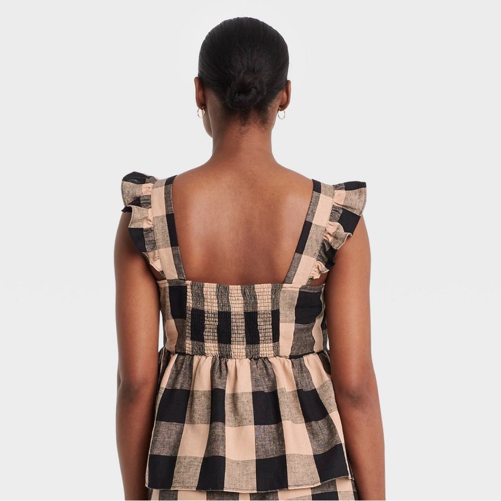 Who What Wear Linen Blend Gingham Check Ruffle Sleeve Top - Picture 4 of 4